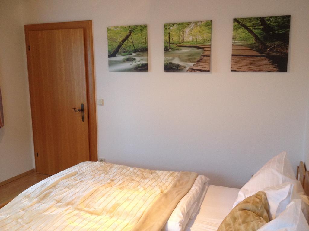 Gaestehaus Schwed ヴァークライン 部屋 写真